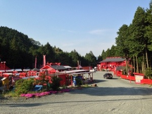 宝来宝来（ホギホギ）神社の全景３