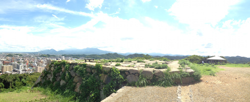 湊山公園の山頂からのパノラマ