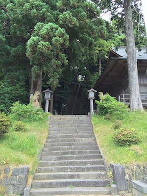 鳥海山大物忌神社（ちょうかいさんおおものいみじんじゃ）