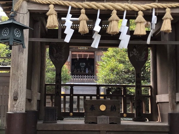 江島神社　奥津宮