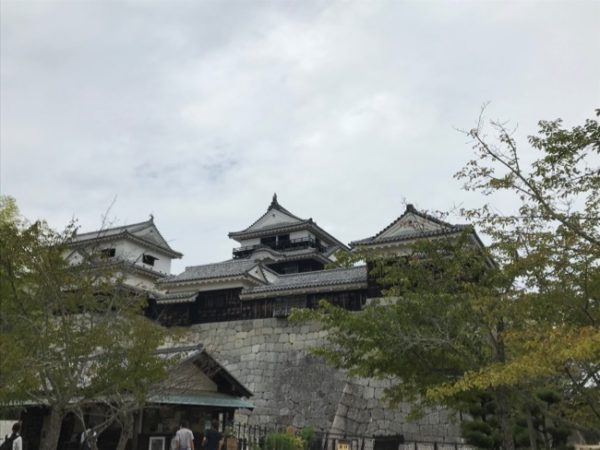 日本100名城の一つ 愛媛県 松山城