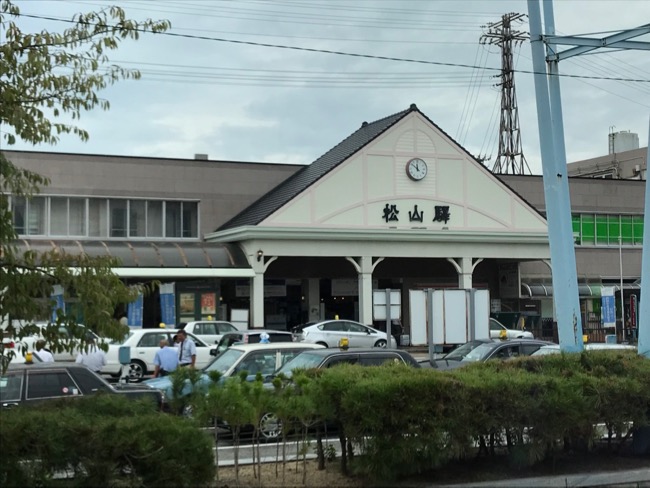 JR松山駅